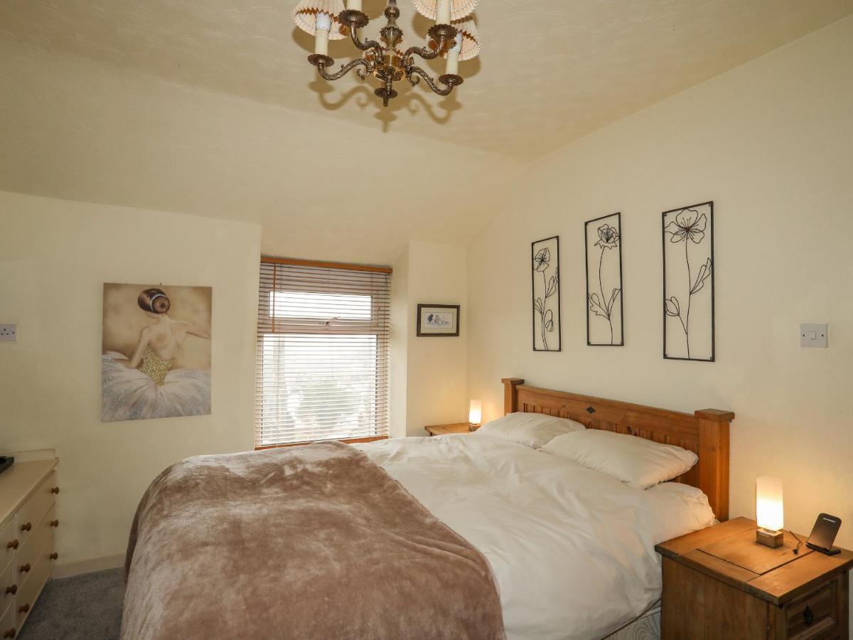 Hillside Villa Pwllheli Ngoại thất bức ảnh